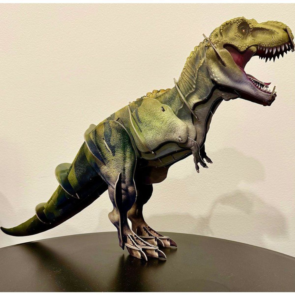 ÚŽASNÍ DINOSAUŘI - 3D MODEL - Zábavní encyklopedie, čti, uč se a skládej