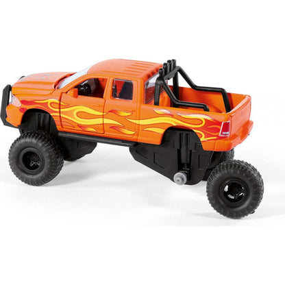 SIKU Super RAM 1500 se sundavacími pneumatikami, 1:50