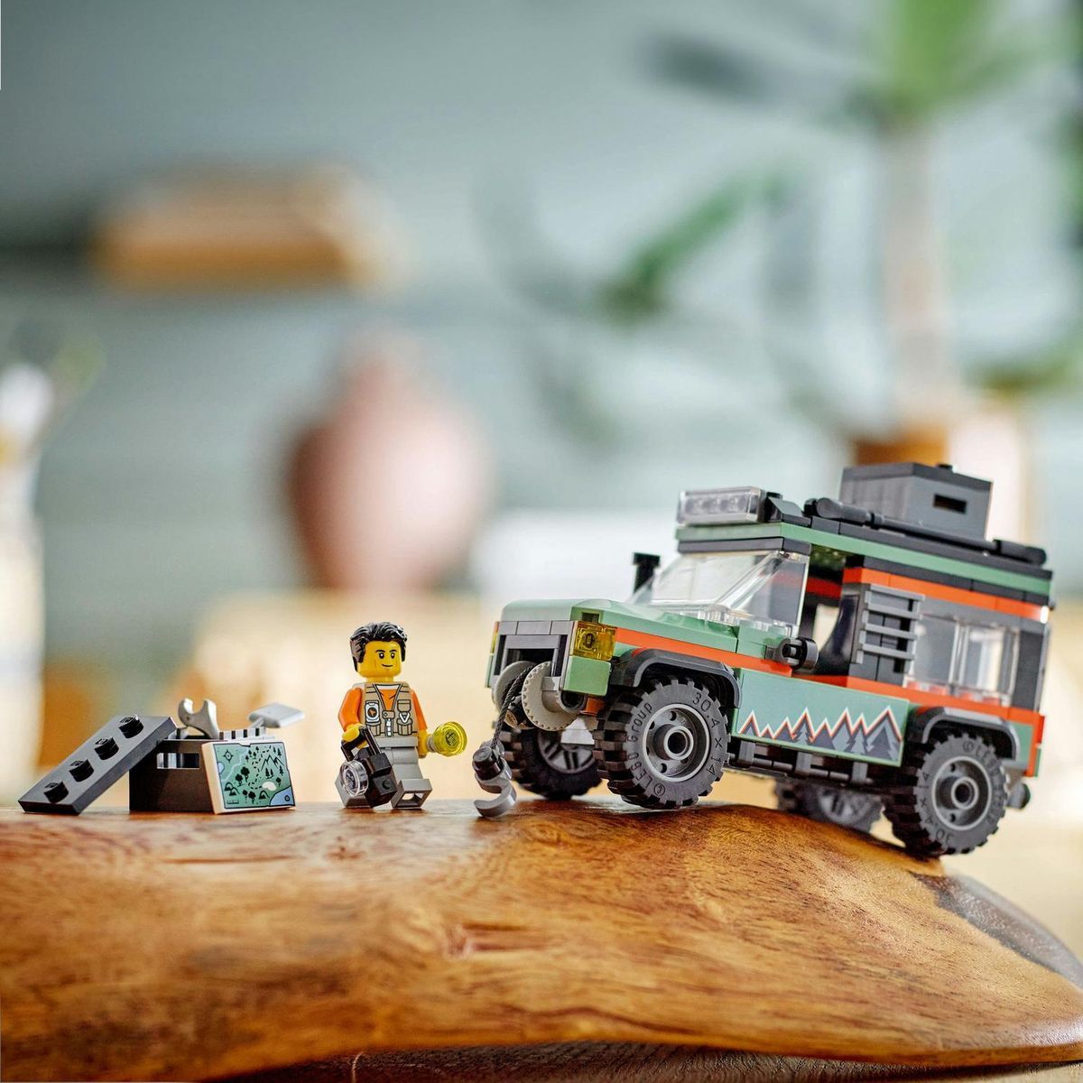 LEGO® City 60447 Terénní horské nákladní auto 4 x 4