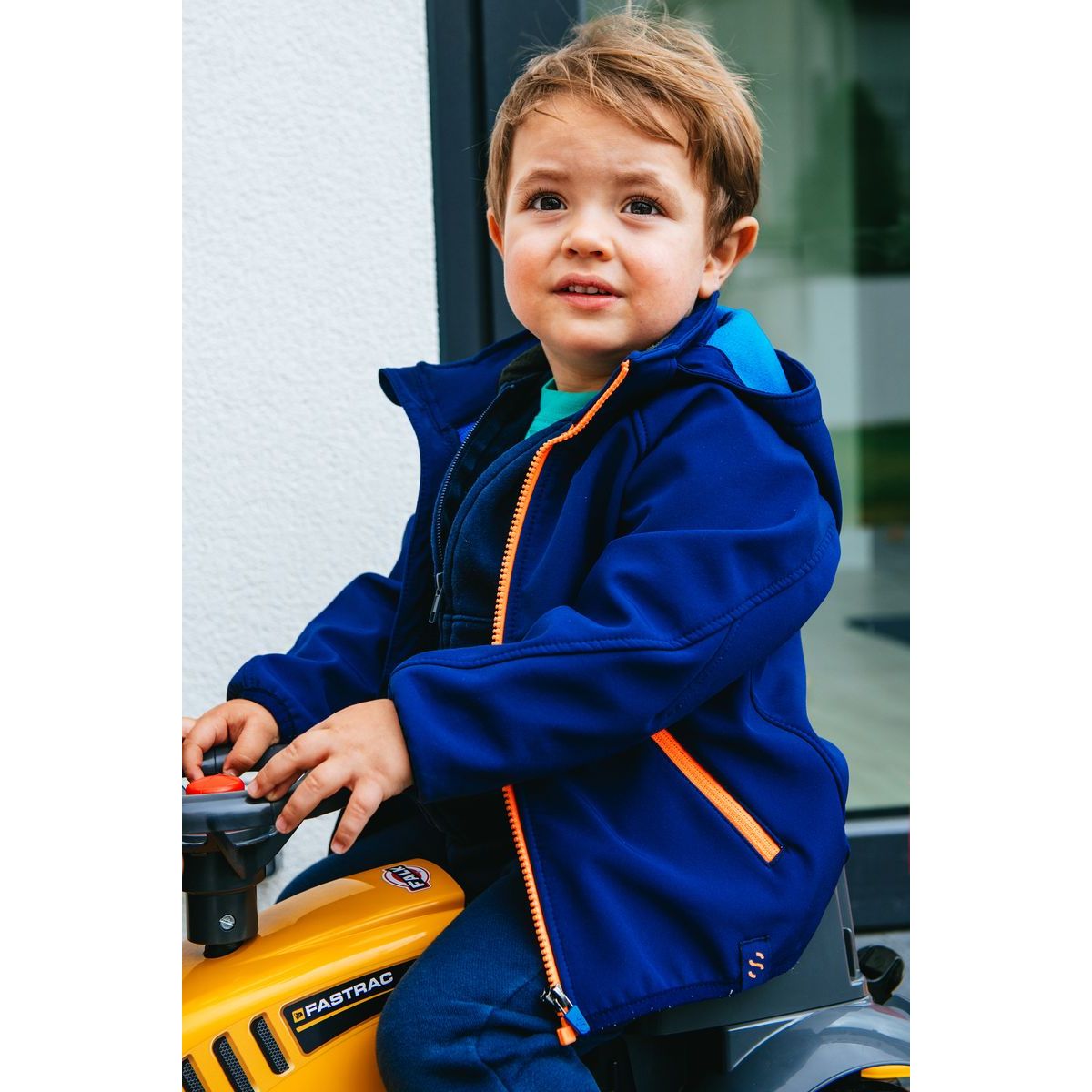 Falk Odstrkovadlo traktor JCB žluté s volantem a valníkem