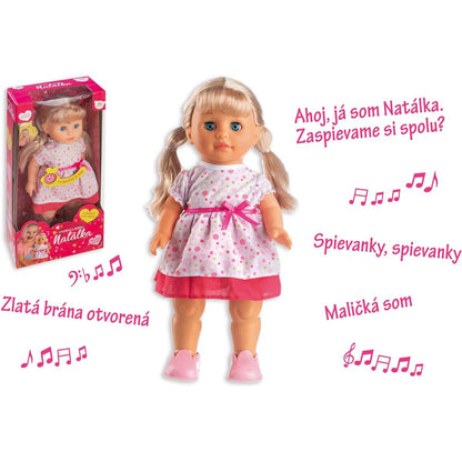 Bábika Natálka chodiaci a slovensky spievajúci