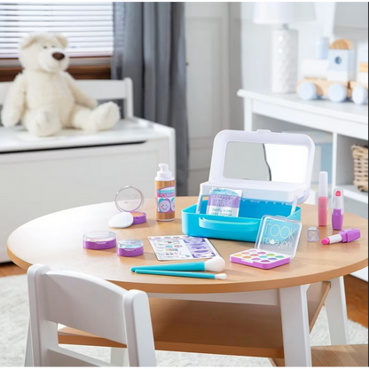 Melissa & Doug make up studio