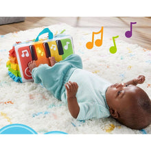 Fisher Price MĚKKÉ PIANO SE ZRCÁTKEM