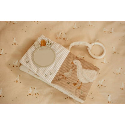 Little Dutch Závěsná textilní knížka s aktivitami Newborn Naturals