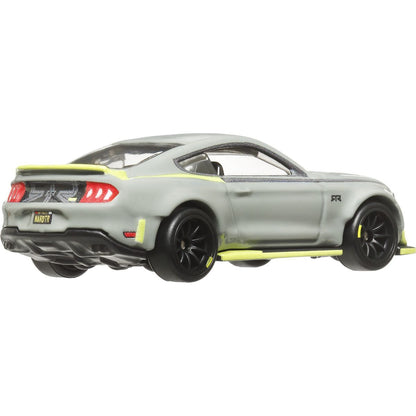 Mattel Hot Wheels prémiové auto velikáni Ford Mustang RTR