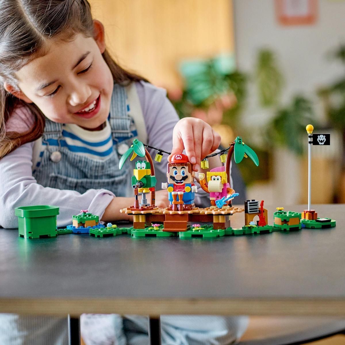 LEGO® Super Mario™ 71421 Dixie Kong a koncert v džungli - rozšiřující set