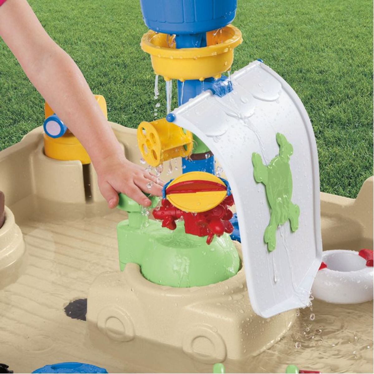Little Tikes Vodní stůl Pirátská loď