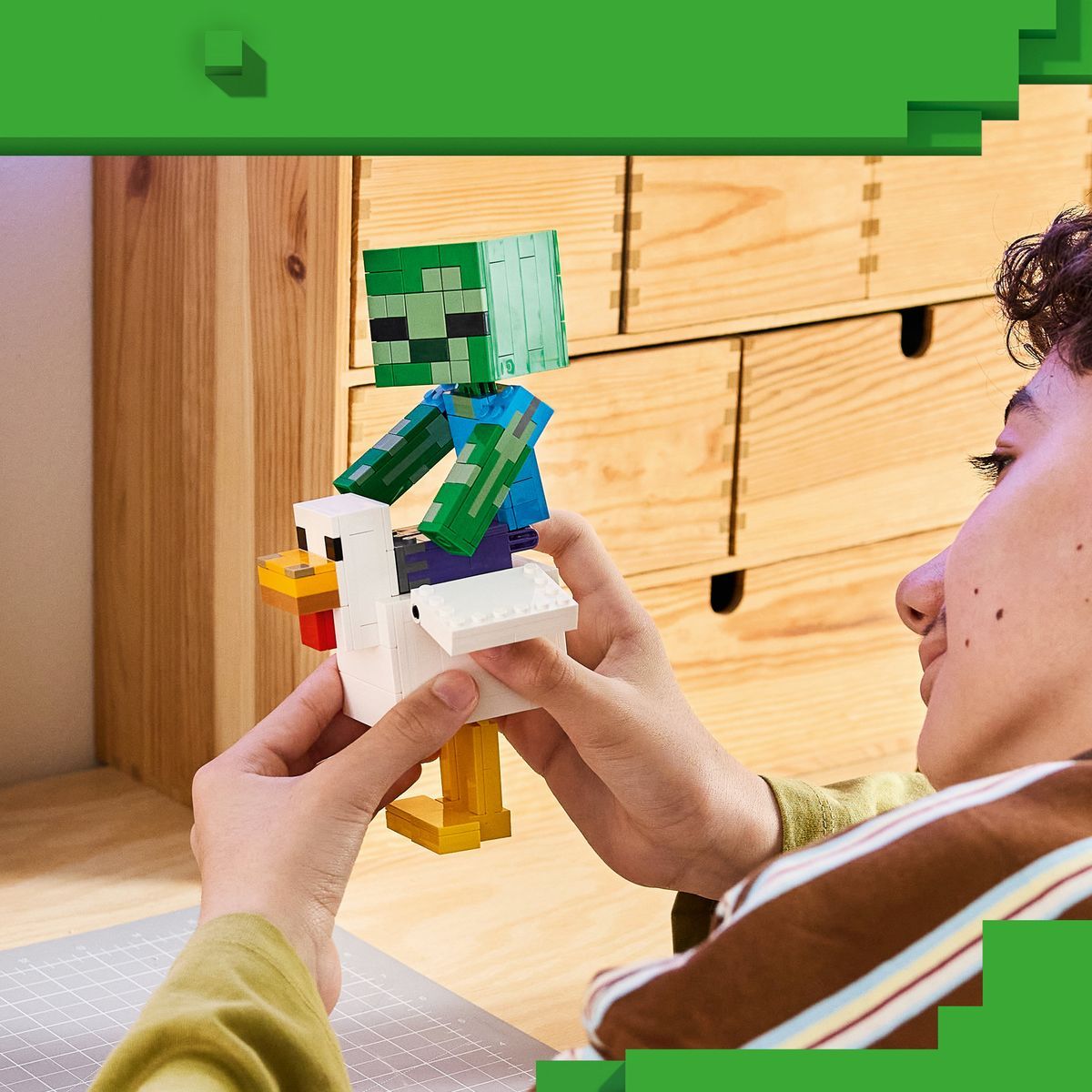 LEGO® Minecraft® 21582 Kuřecí žokej