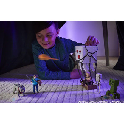 Mattel Minecraft velká figurka Ghast s ohnivou koulí