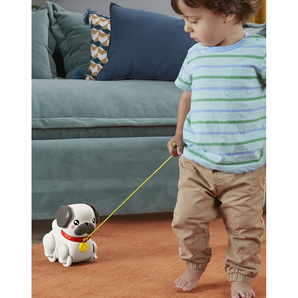 Fisher-Price Chodící mopslík