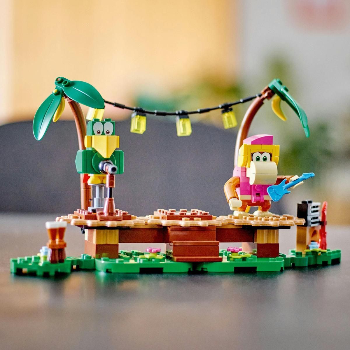 LEGO® Super Mario™ 71421 Dixie Kong a koncert v džungli - rozšiřující set