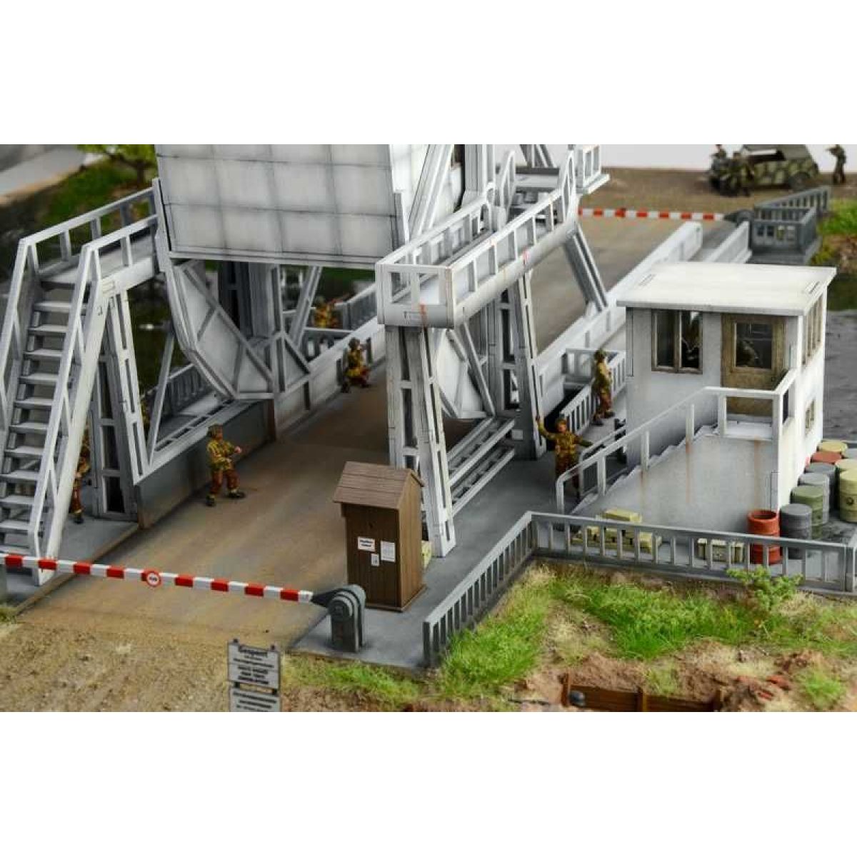 Italeri Model Kit diorama 6194 Pegasus Bridge Airborne Assault 1:72