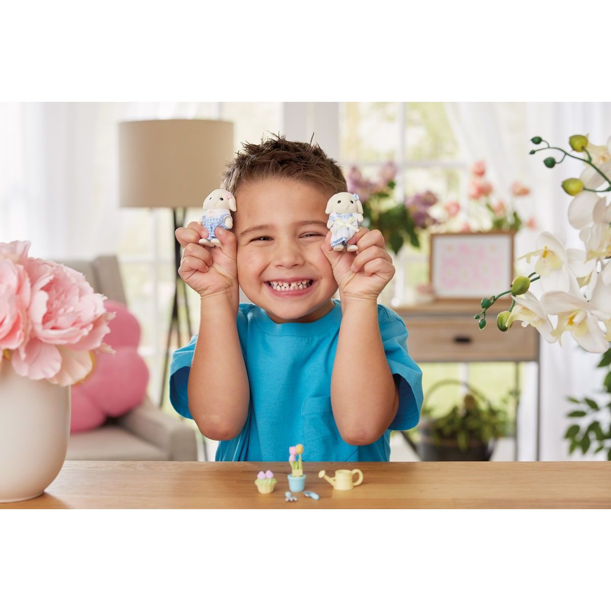 Sylvanian Families Květinový set a sourozenci Flora králíků