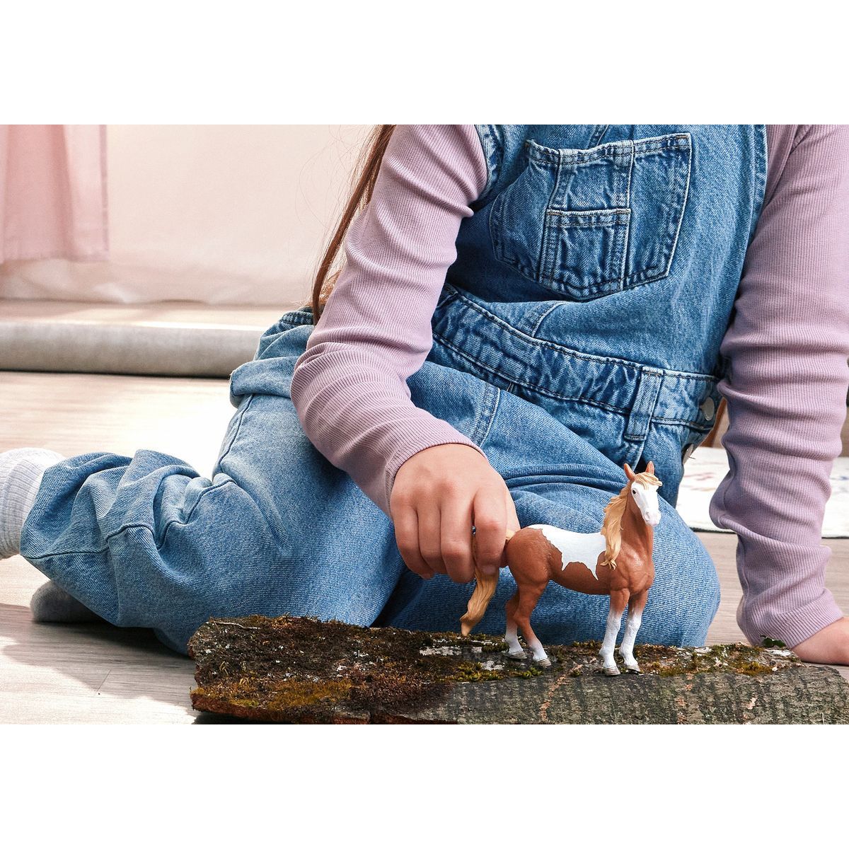 Schleich Zvířátko - klisna mustanga
