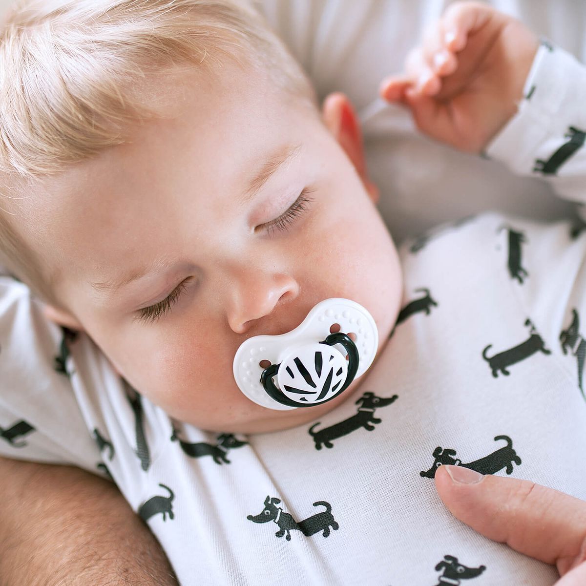 LOVI Dudlík silikonový dynamický Salt & Pepper 3-6 m 2 ks