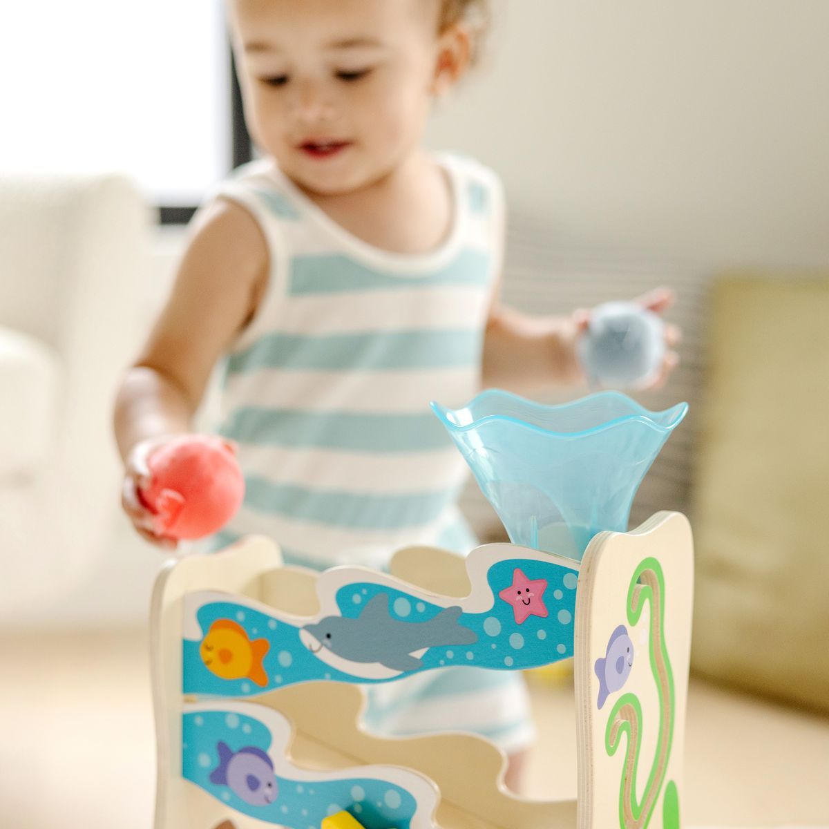 Melissa & Doug Rollables dřevěná skluzavka