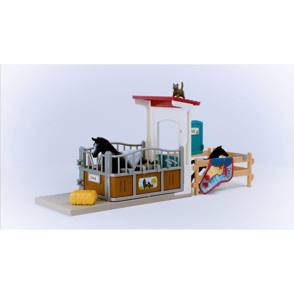 Schleich 42611 Box pro koně s křeslem a hříbětem