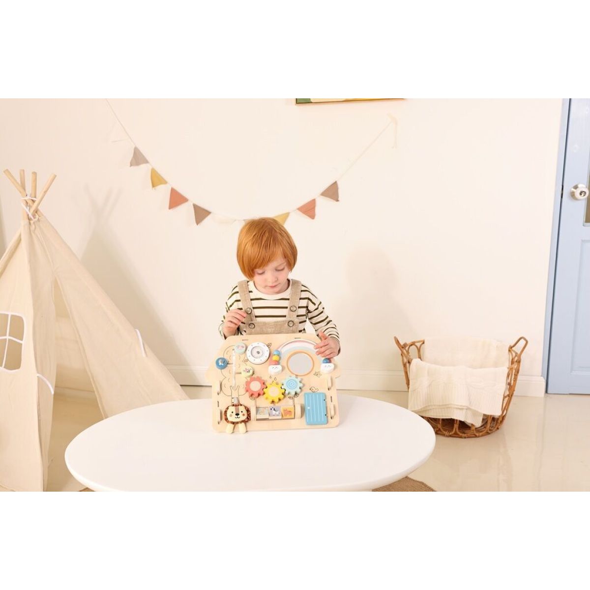 2Kids Toys Activity board Lvíčkův dům