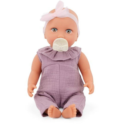 LullaBaby Panenka 35 cm v overalu s čelenkou Lila