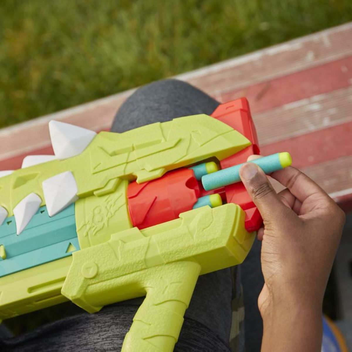 Hasbro Nerf Dino Armor-Strike