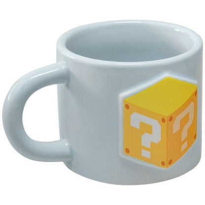 Paladone Super Mario Hrnek embosovaný