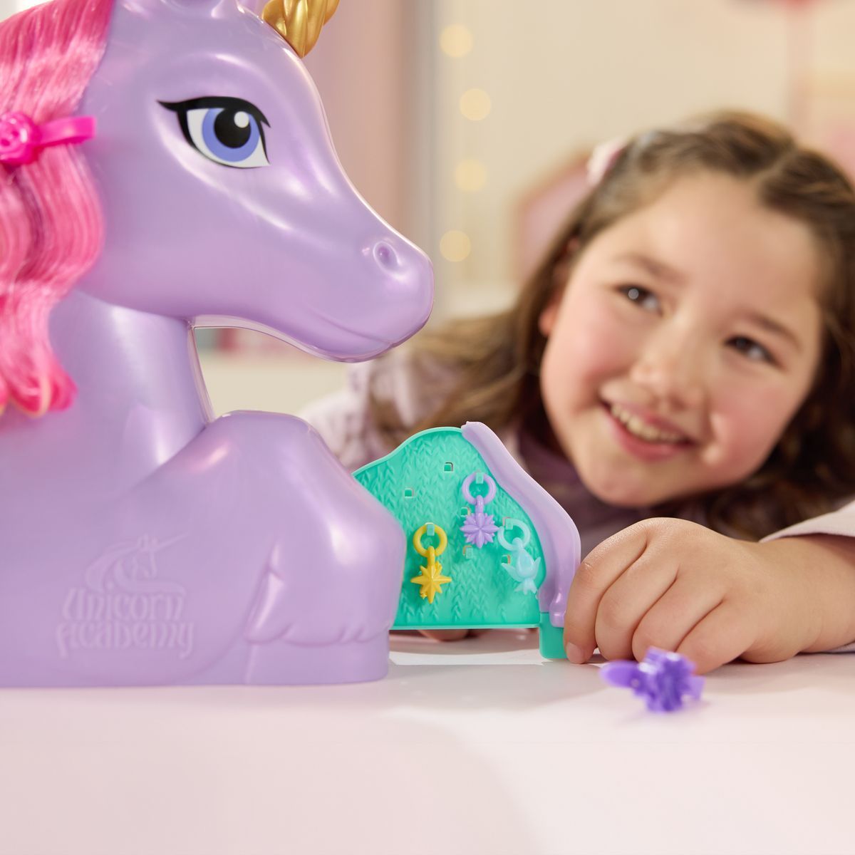 Unicorn academy česací hlava rozložitelná na hrací set
