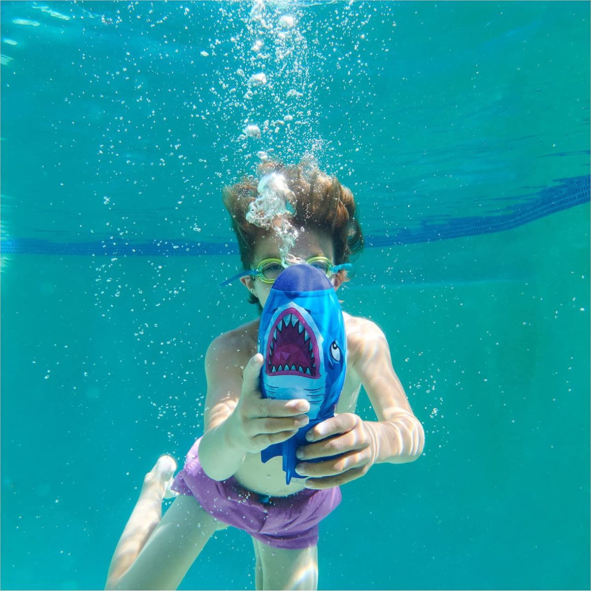 Swimways vodní raketa žralok