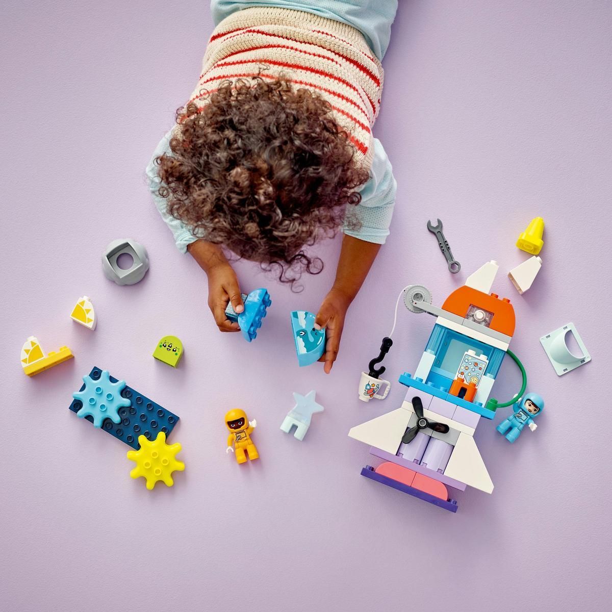 LEGO® DUPLO® 10422 Vesmírné dobrodružství s raketoplánem 3 v 1