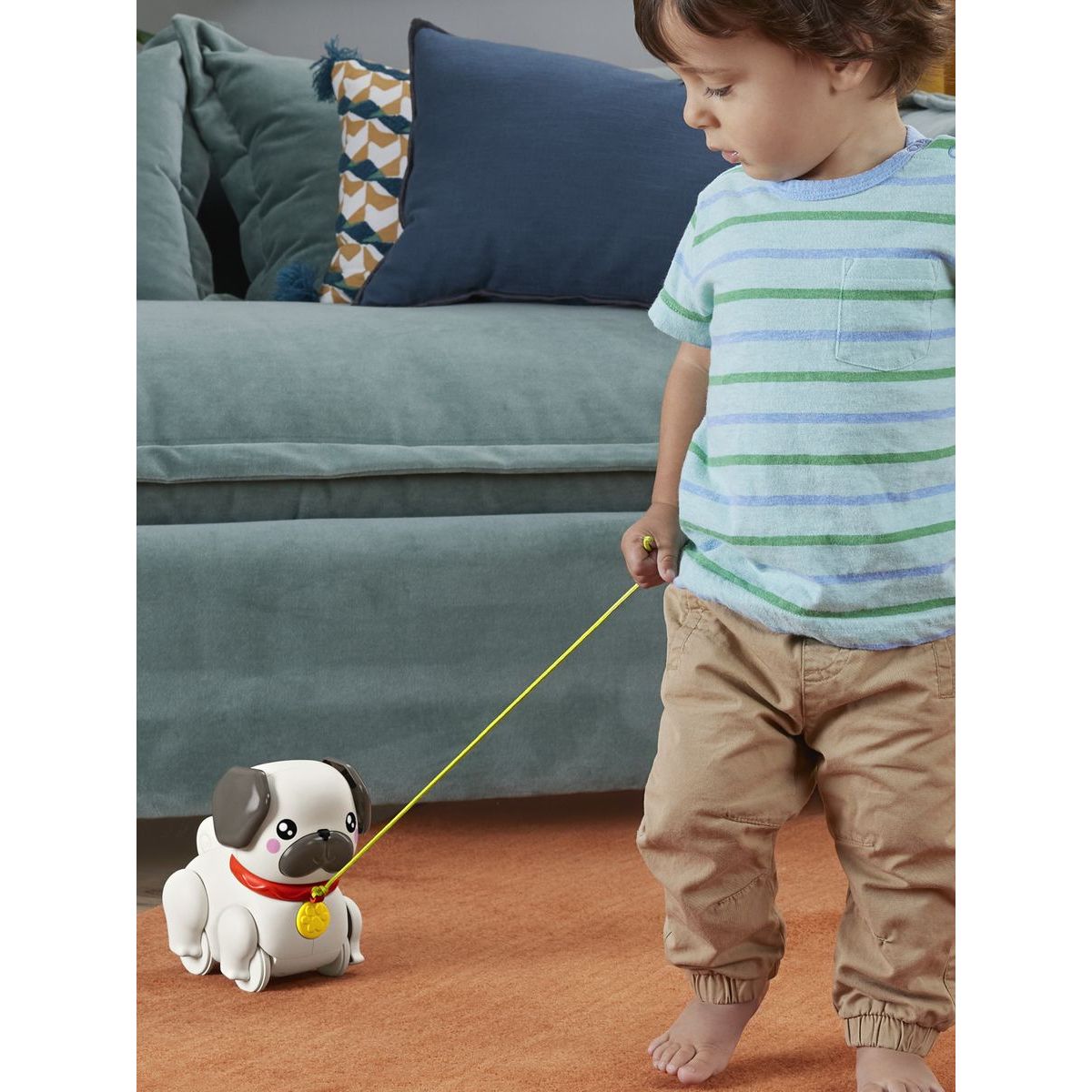 Fisher-Price Chodící mopslík