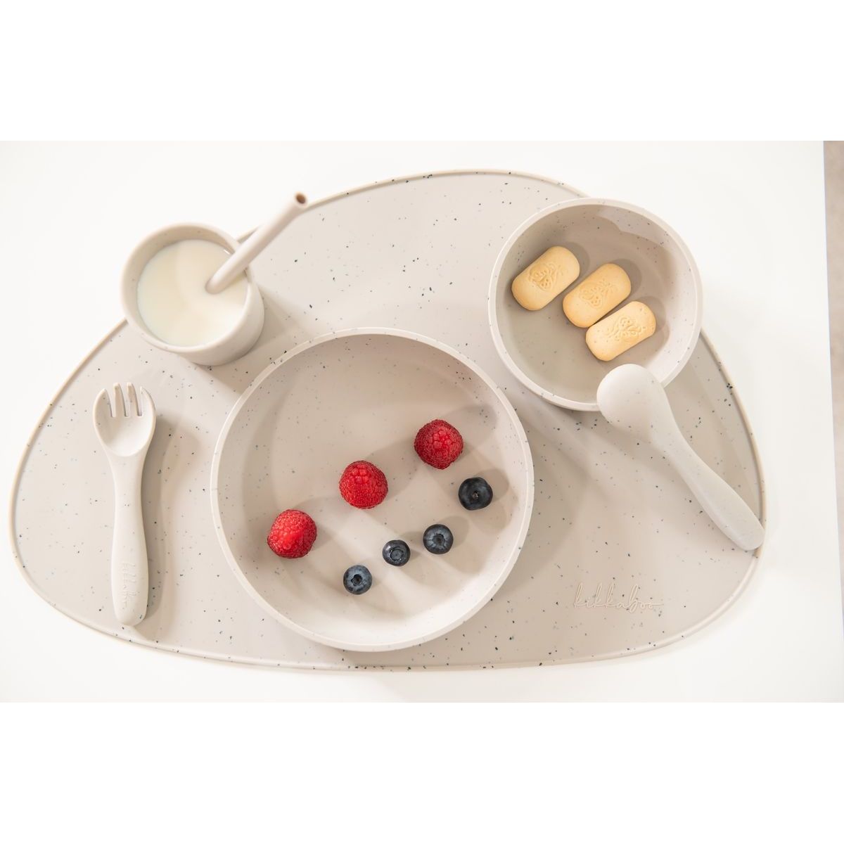 KikkaBoo Jídelní sada 5-dílná Platinum Silicone Sand