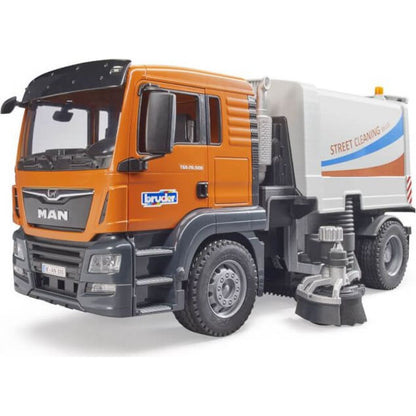 Bruder 3780 MAN TGS čistič ulic 1:16