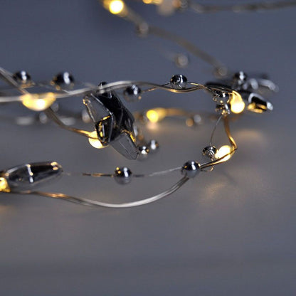 LED řetízek s dekoracemi, 20 LED řetěz, 1m, 2 x AA, IP20