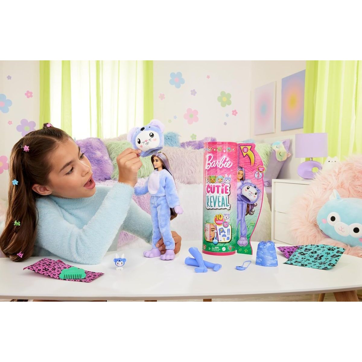 Barbie Cutie Reveal Barbie v kostýmu Zajíček ve fialovém kostýmu roztomilé Koaly