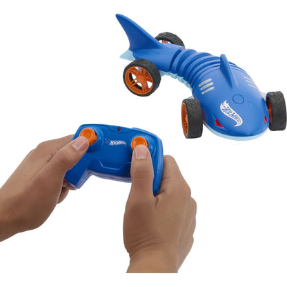 Hot Wheels RC Shark Speeder 1 : 15