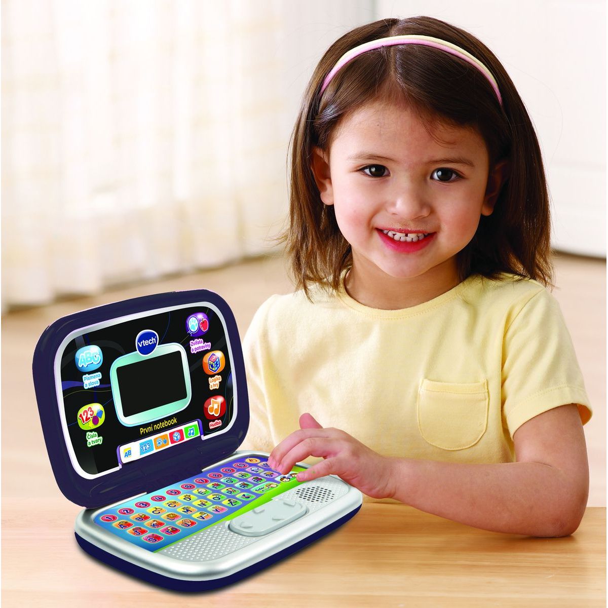 Vtech První notebook černý CZ