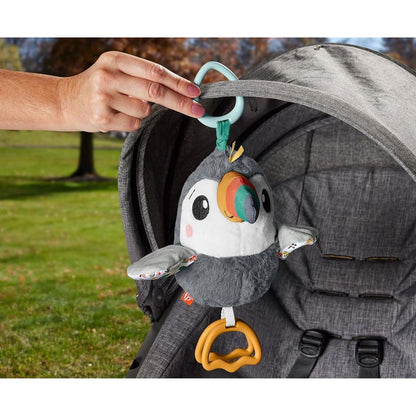Fisher Price natahovací mávající Tukan