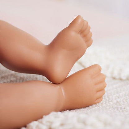 LullaBaby Panenka 35 cm v overalu s čelenkou Floral Lila