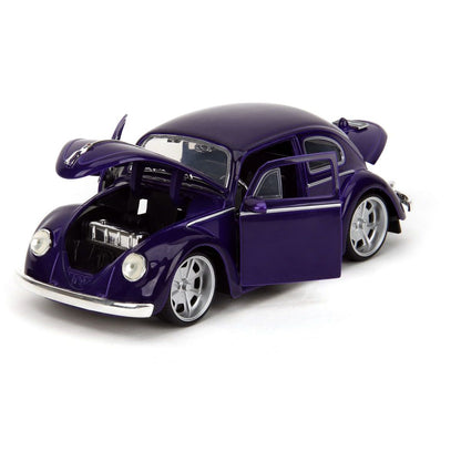 Jada Wednesday auto 1972 VW Beetle 1:24 a figurka Wednesday