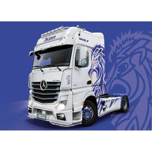 Italeri Model Kit truck 3935 Mercedes-Benz ACTROS MP4 Giga Space 1:24a