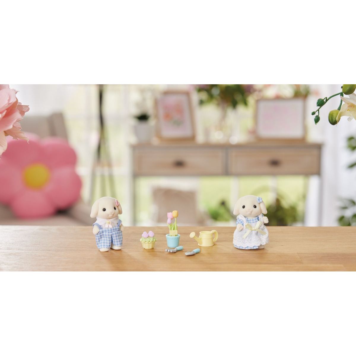 Sylvanian Families Květinový set a sourozenci Flora králíků