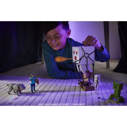 Mattel Minecraft velká figurka Ghast s ohnivou koulí