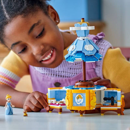 LEGO® Disney Princess 43266 Popelčiny šaty