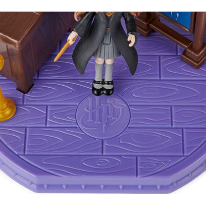 Harry Potter Učebna Kouzel s figurkou Hermiony