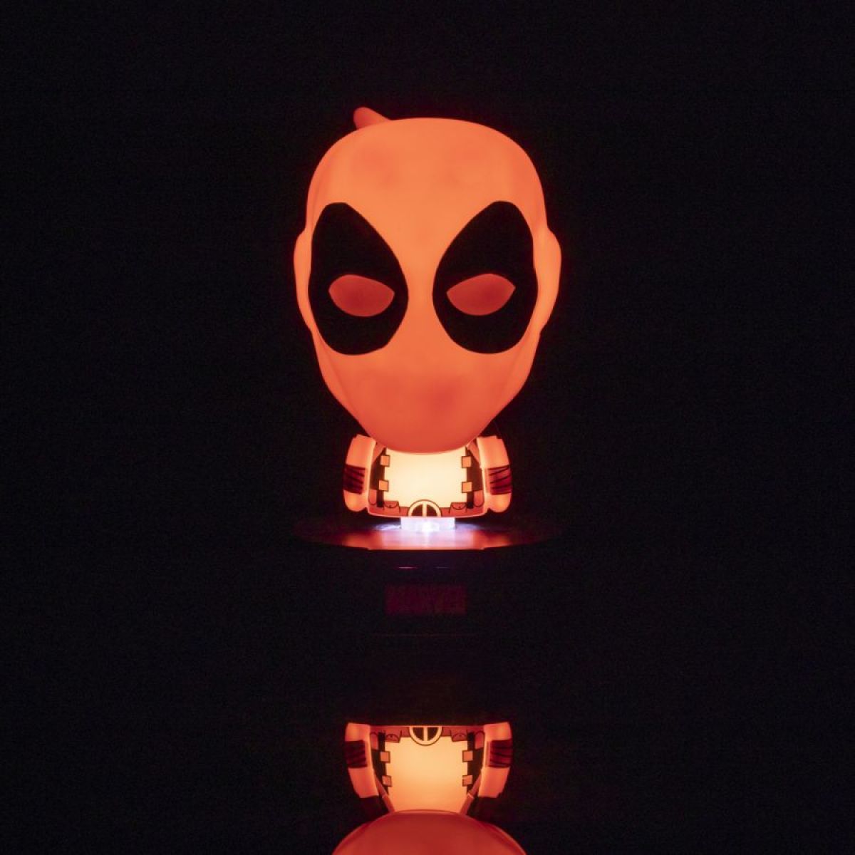 Icon Light Deadpool