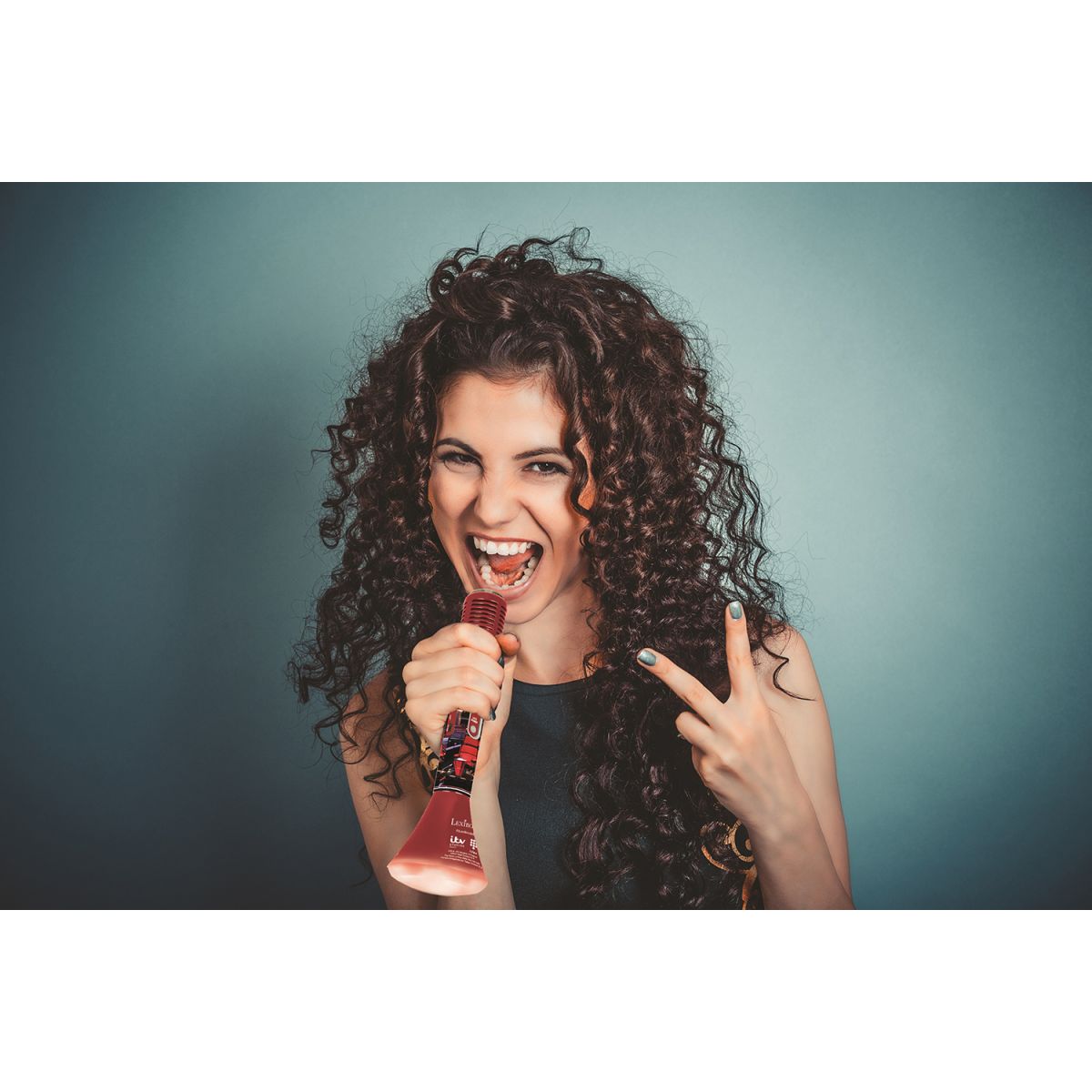 Lexibook Bezdrátový karaoke mikrofon The Voice s vestavěným reproduktorem a světelnými efekty