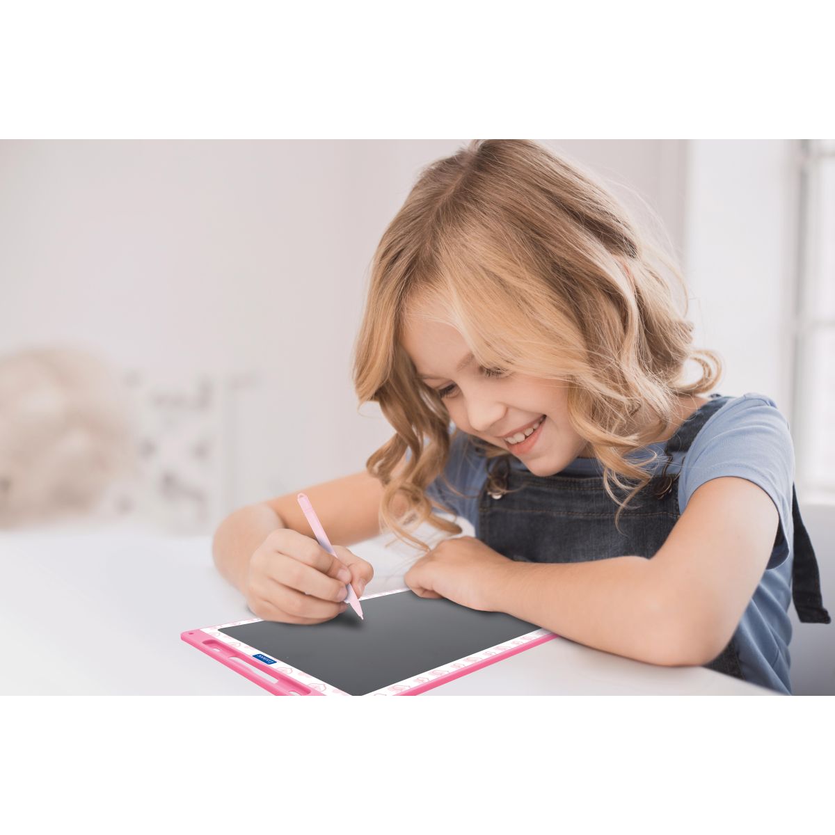 Lexibook Kreslicí tablet Hello Kitty s E-inkem