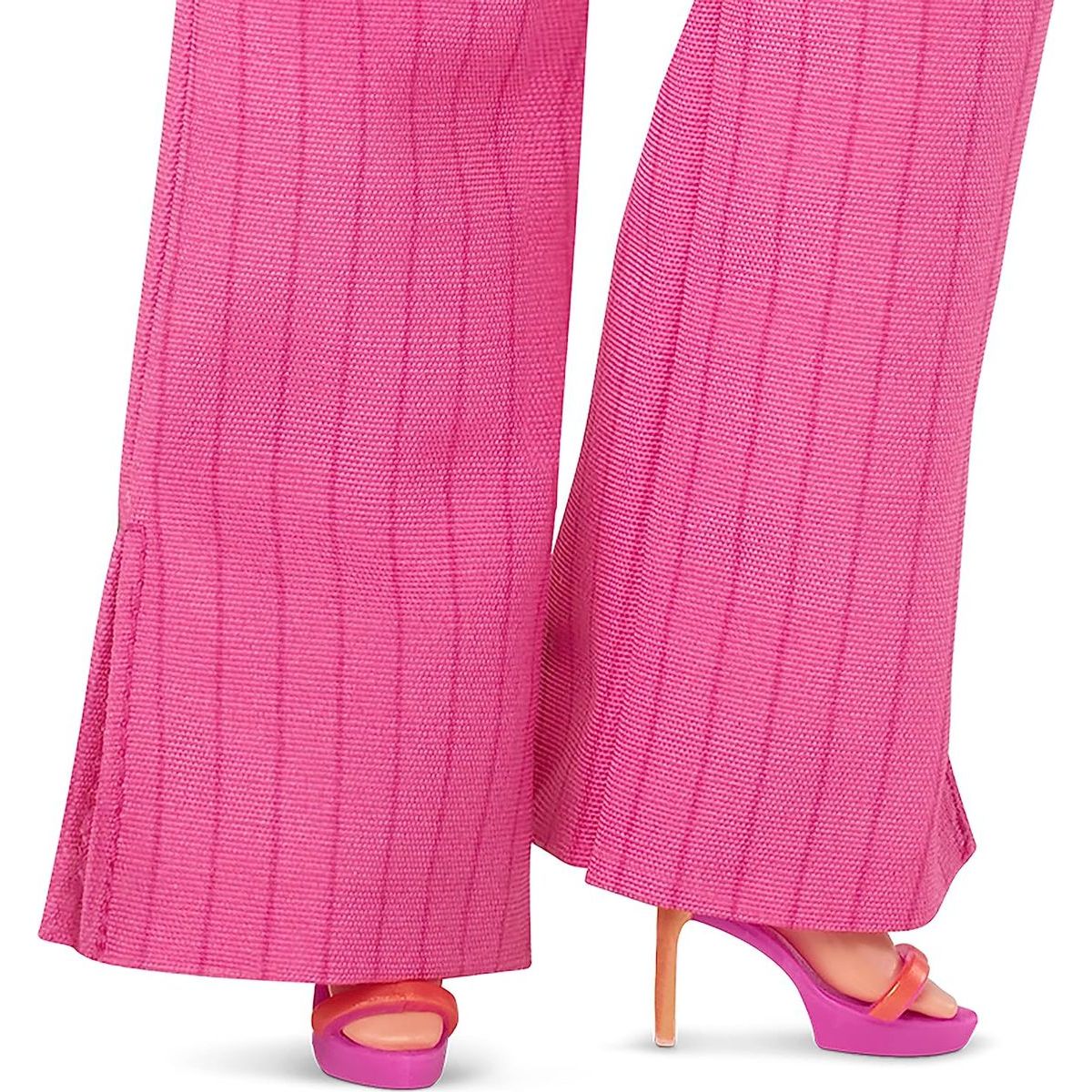 Barbie Kamarádka v ikonickém filmovém outfitu HPJ98