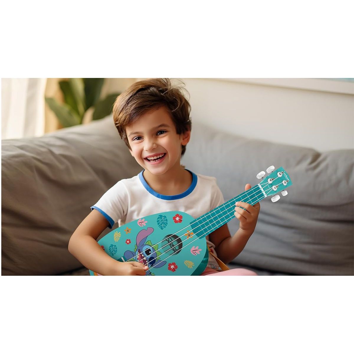 Lexibook Dřevěné ukulele s nylonovými strunami 53 cm Disney Stitch