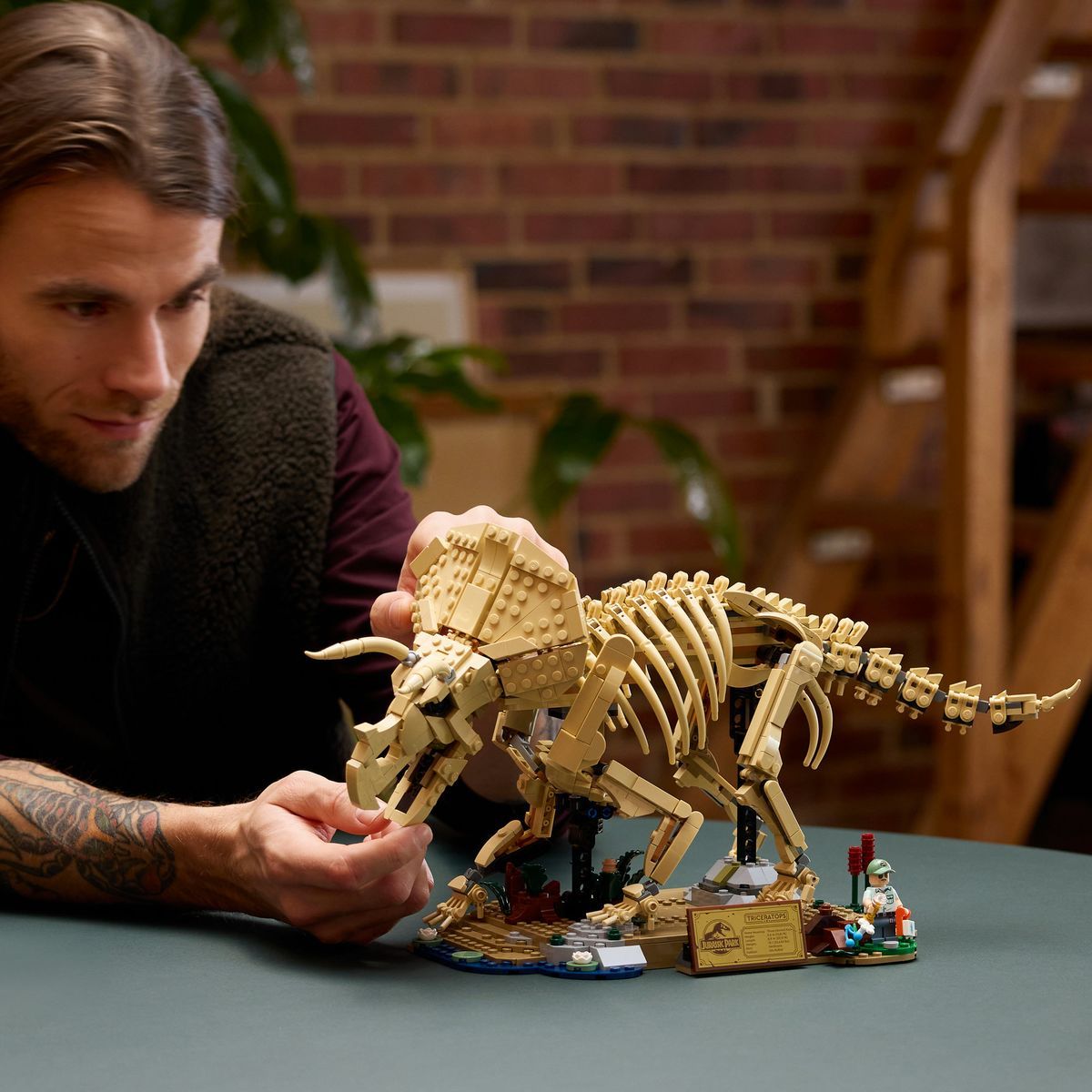 LEGO® Jurassic World 77985 Dinosauří fosilie: Triceratops