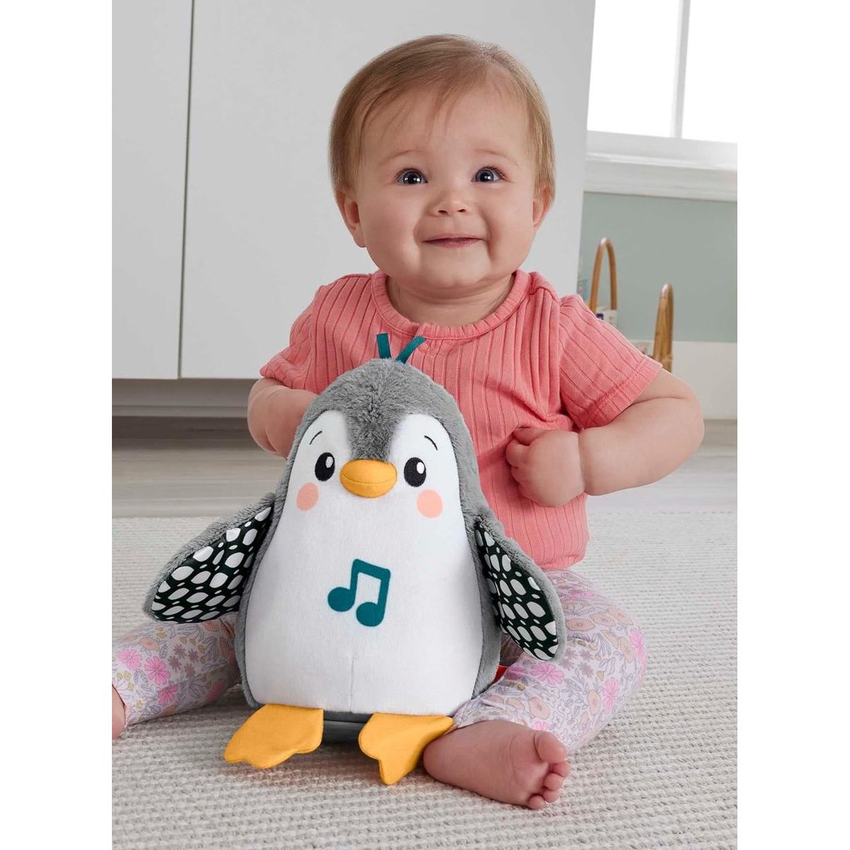 Fisher Price mávající a houpající se Tučňák